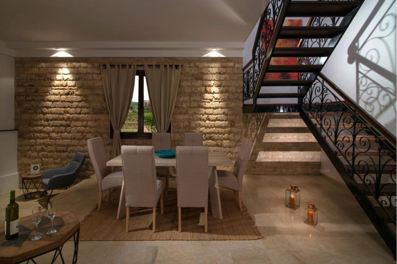 Luxury Villa Rosita W Heated Pool - Nature And Relax Epano Vathia ภายนอก รูปภาพ