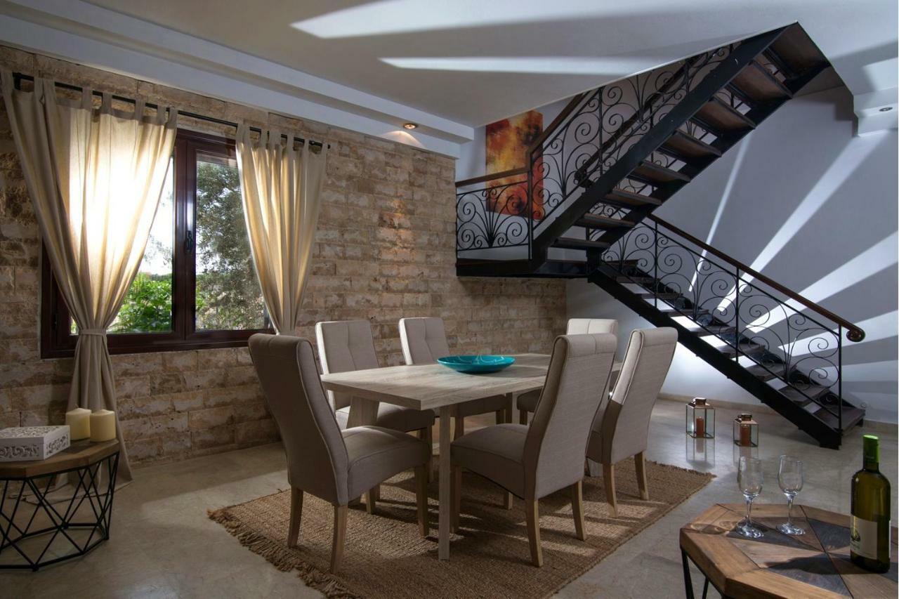 Luxury Villa Rosita W Heated Pool - Nature And Relax Epano Vathia ภายนอก รูปภาพ